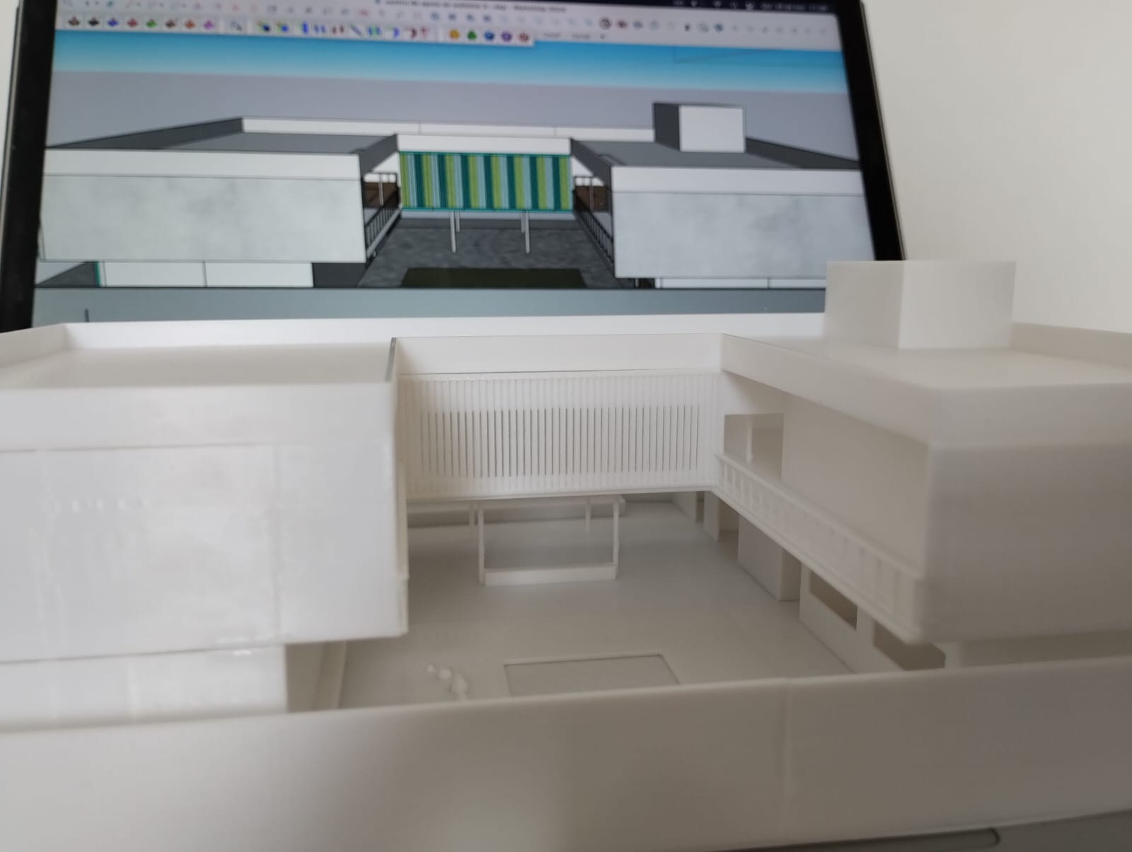 Maquetes: centro de apoio - Maquetes